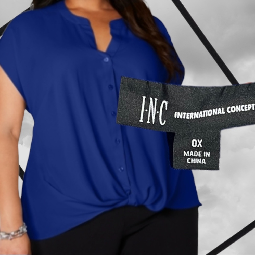 NWT INC Blouse